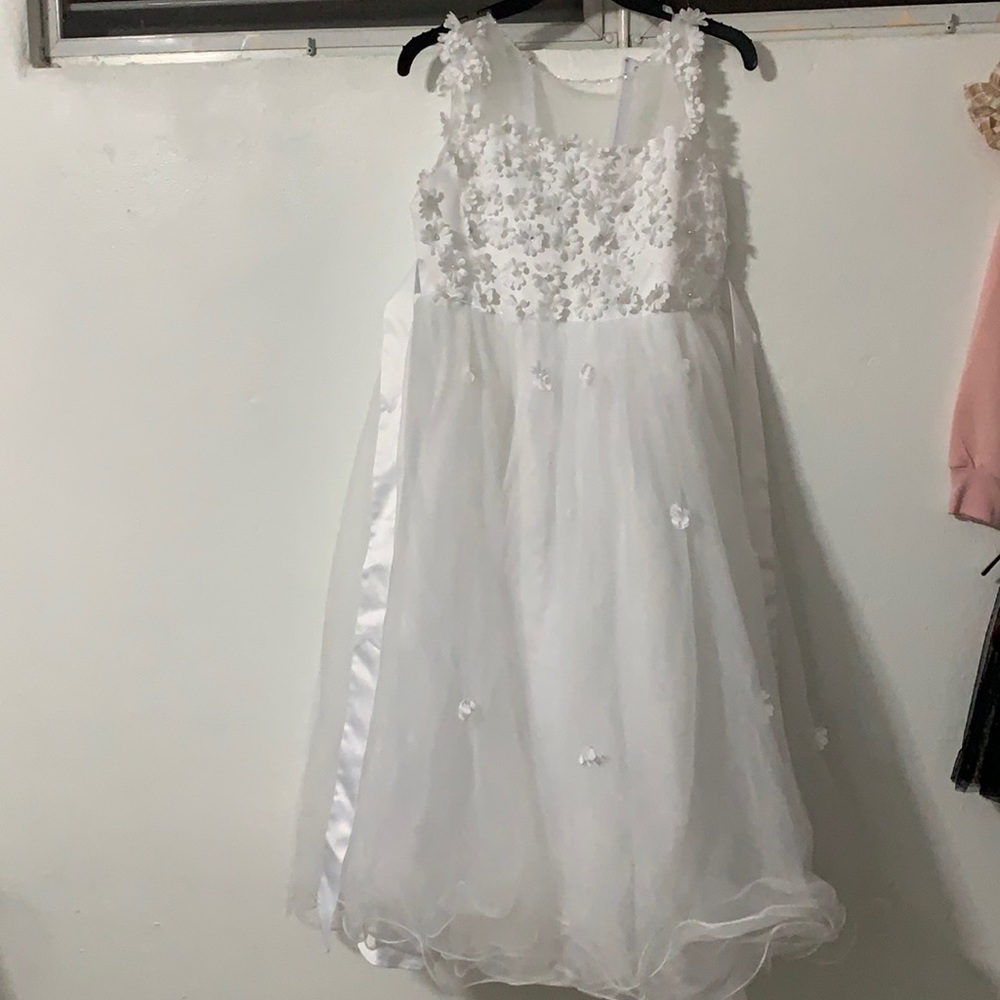 Gorgeous white dress